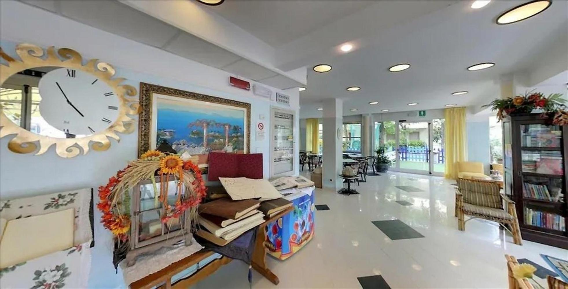 Hotel Milord Cesenatico Luaran gambar