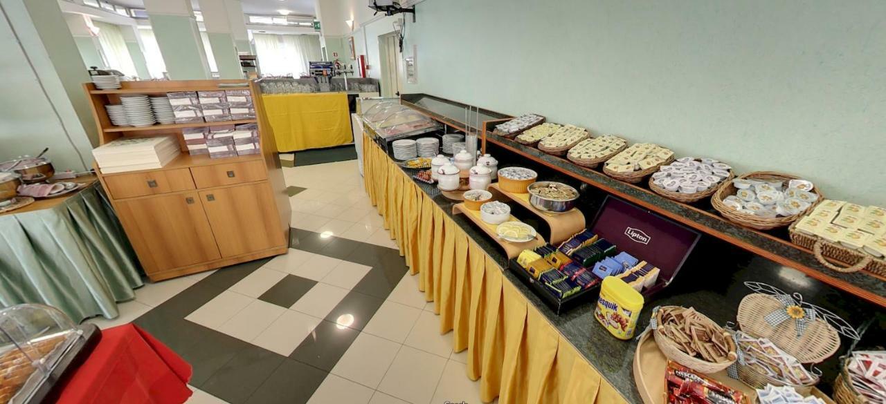 Hotel Milord Cesenatico Luaran gambar